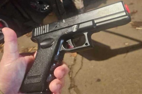 Polícia apreende simulacro de arma de fogo durante briga de trânsito em Londrina