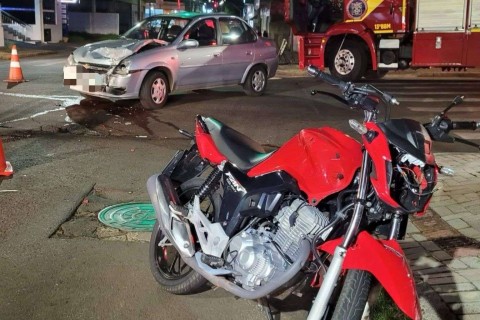 Acidente entre motocicleta e carro deixa motociclista ferido em Pato Branco