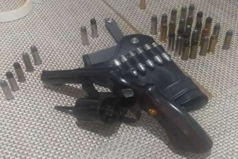 Homem é preso por posse irregular de arma de fogo em Londrina