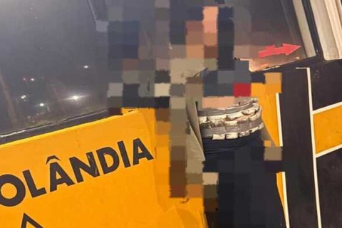 Mulher é presa ao tentar transportar porções de haxixe enroladas na cintura em Rolândia