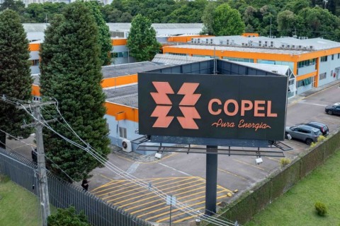Copel teria demitido 50 profissionais fora do PDV