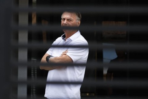 Destino de Bolsonaro após condenação gera debates em Brasília